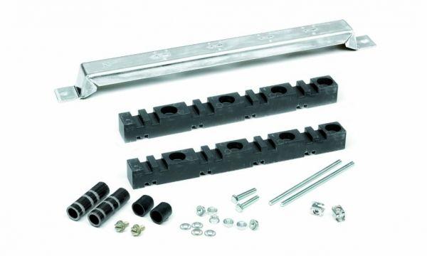 Опора горизонт. для сборных шин 3200А 600мм (уп.2шт) SchE NSYBHS600