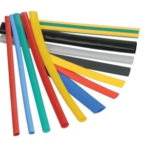 Набор трубок термоусадочных тонкостен. ТТУ 8/4 (4хЧ; 2хБ; К; С; Ж; З) 10х10см разноцвет. IEK UDRS-D4-D8-10-10